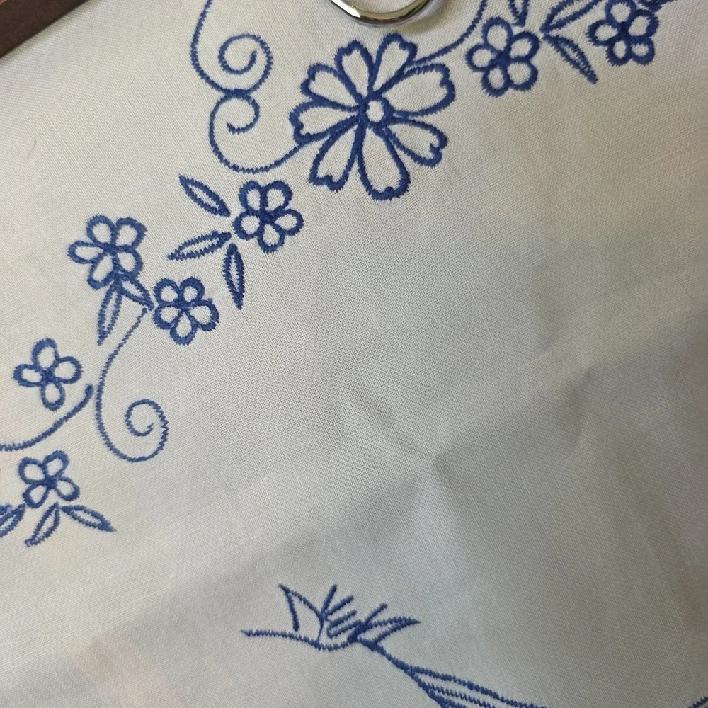 Embroidered Linen Table Runner Dutch Themed Bluework Scalloped Set of 2 Vintage